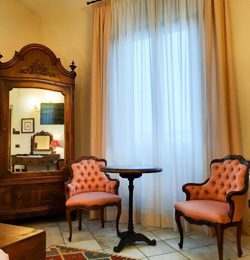 Boutique Hotel Fox'S Inn San Giustino Valdarno Εξωτερικό φωτογραφία
