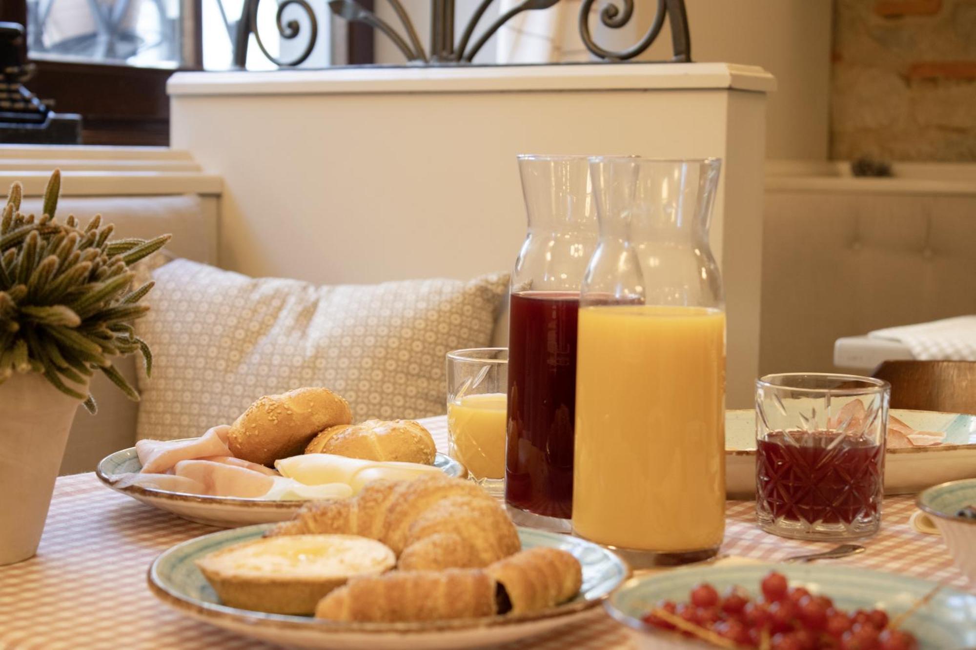 Boutique Hotel Fox'S Inn San Giustino Valdarno Εξωτερικό φωτογραφία